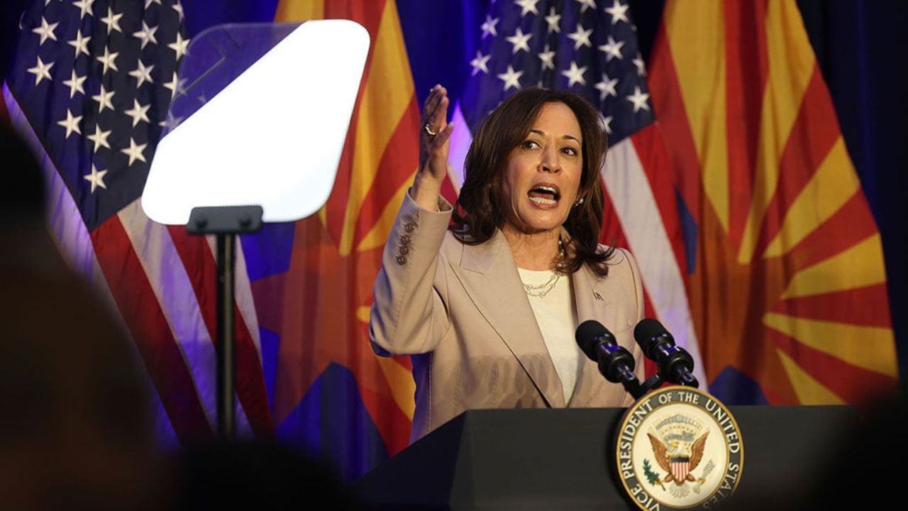 Harris in Arizona Trump ‘gaslighting’ on abortion1