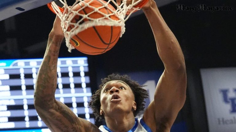 Kentucky Basketball Triumphs Over Florida: Wildcats Hand Gators Their First Loss of the Season